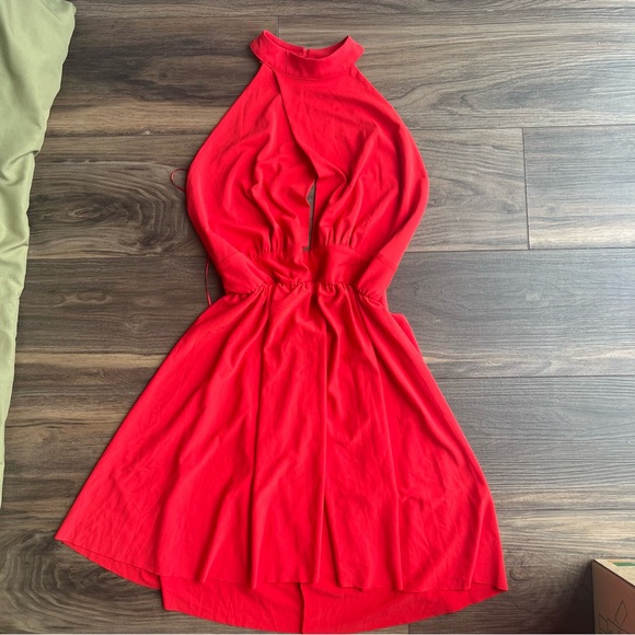 ViCOLO Dress - Picture 4 of 4